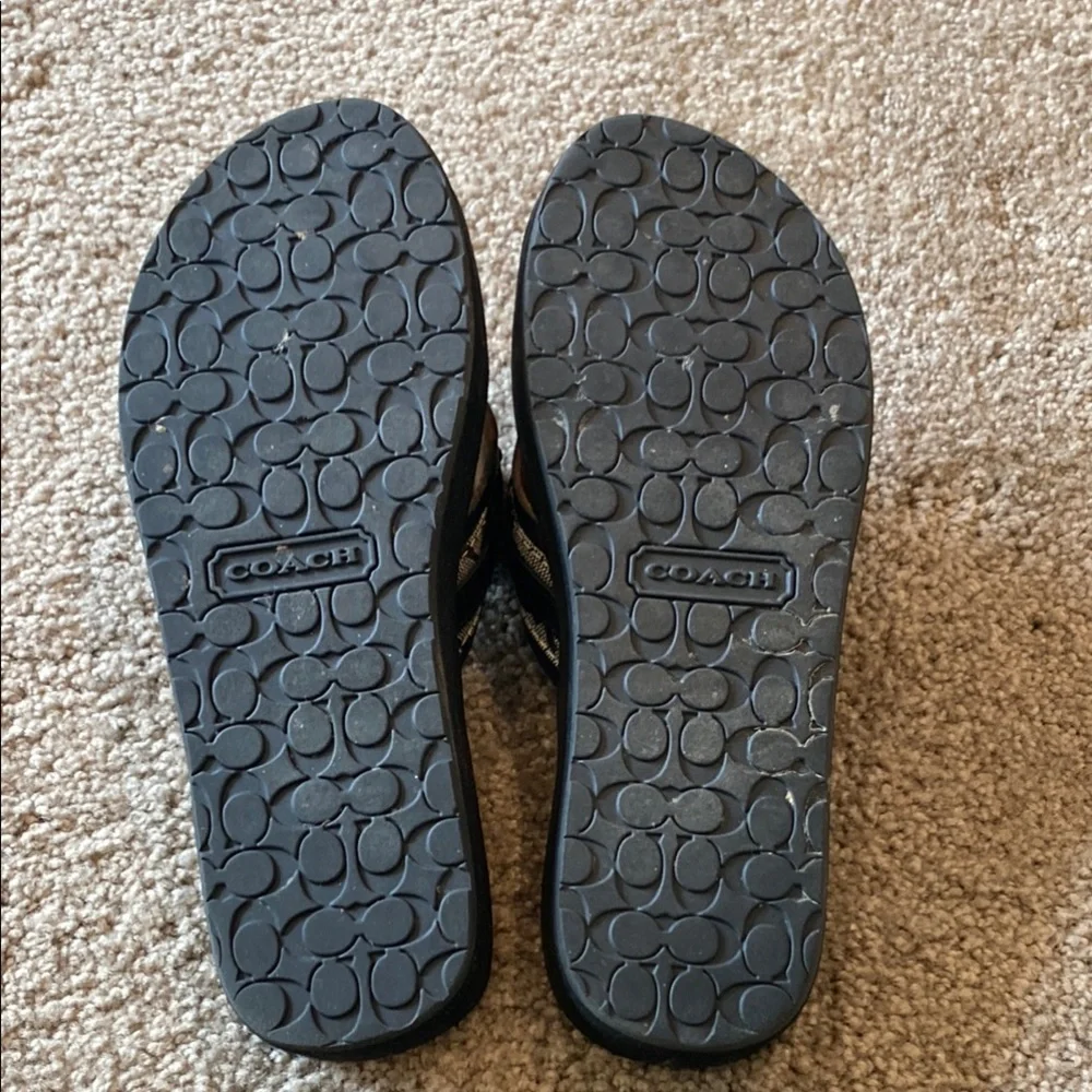 Coach womens Black Sandals - Picture 3 of 7